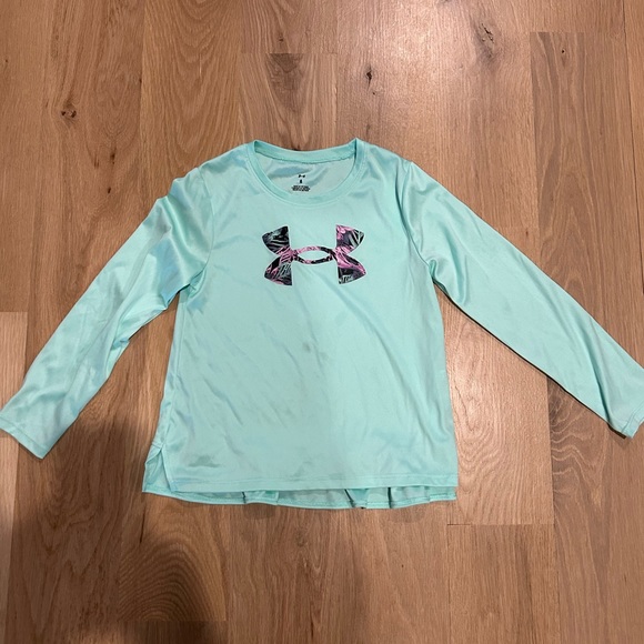 Under Armour Mint Green Long Sleeve Athletic Tee Shirt Size 6 - Picture 1 of 4